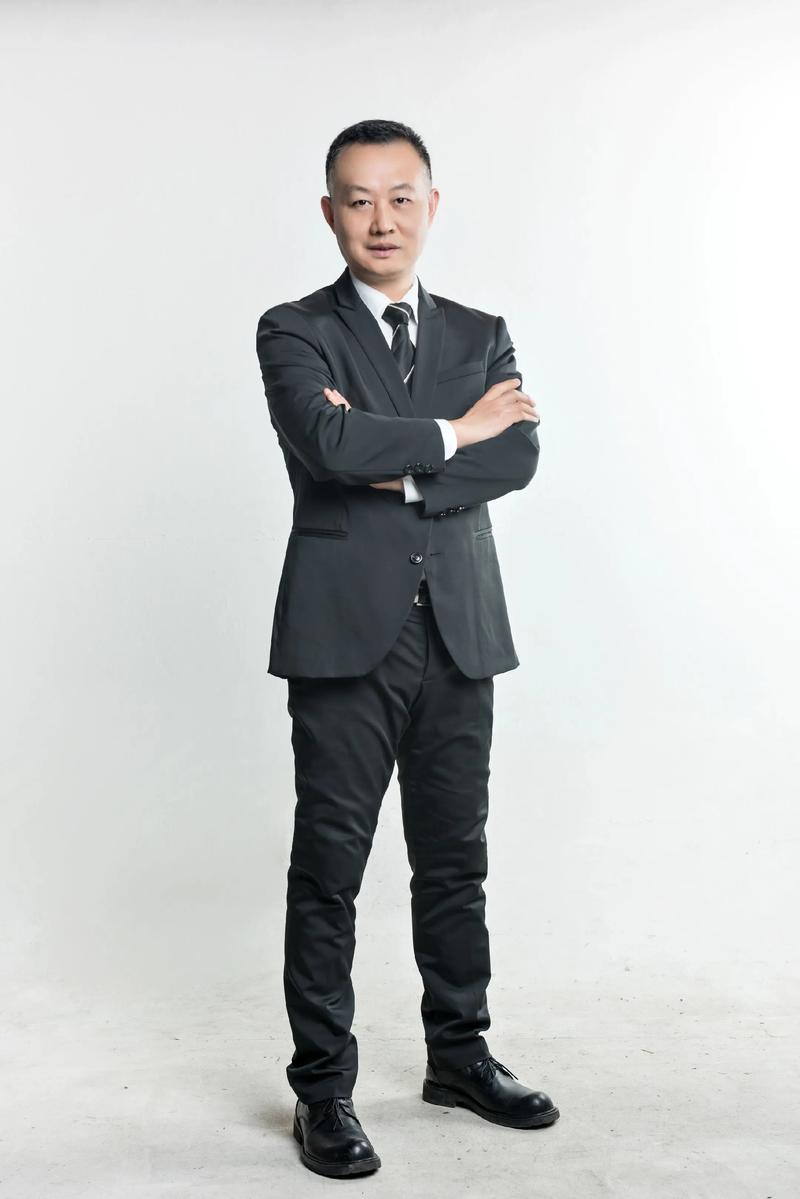 林致远 创始人 & 执行董事